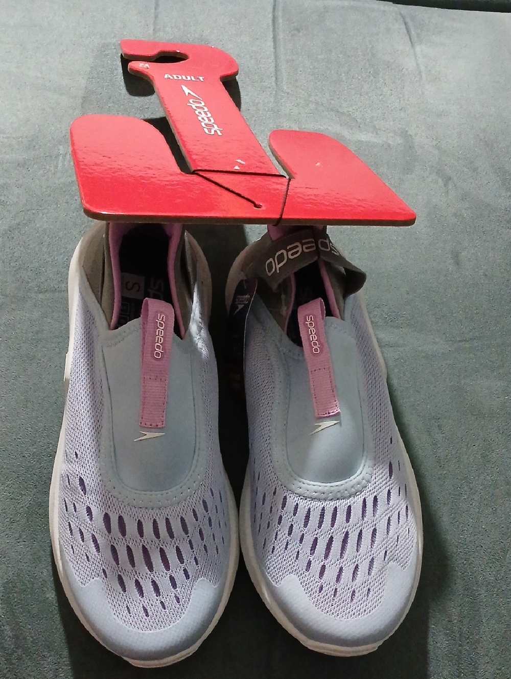 NWT - Speedo Women's Slip-On Water Shoes - Light Purple with Pink Tabs (S/5-6)